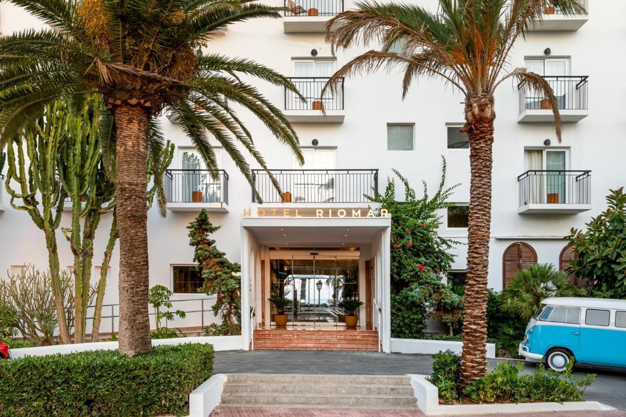 Hotel Riomar, Ibiza, A Tribute Portfolio Hotel Santa Eularia des Riu Bagian luar foto