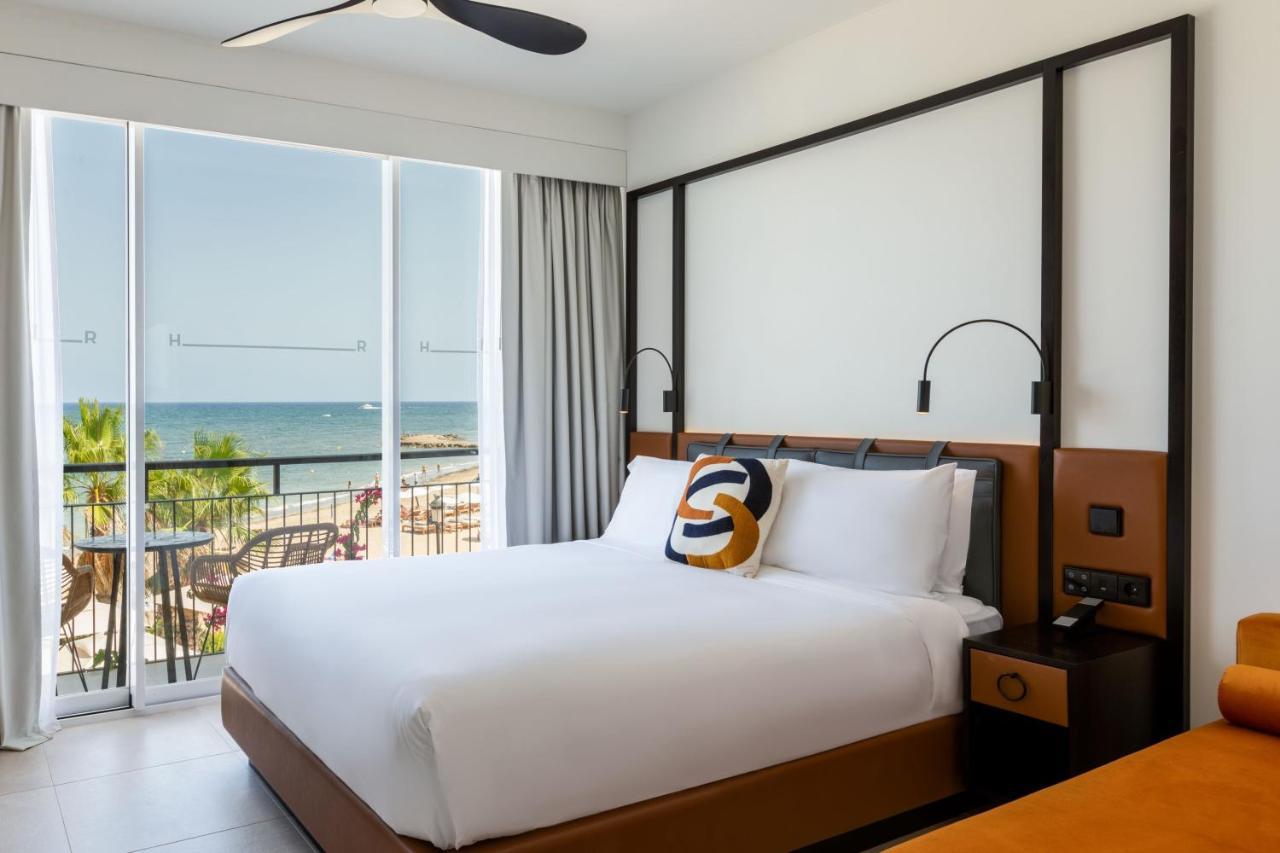 Hotel Riomar, Ibiza, A Tribute Portfolio Hotel Santa Eularia des Riu Bagian luar foto